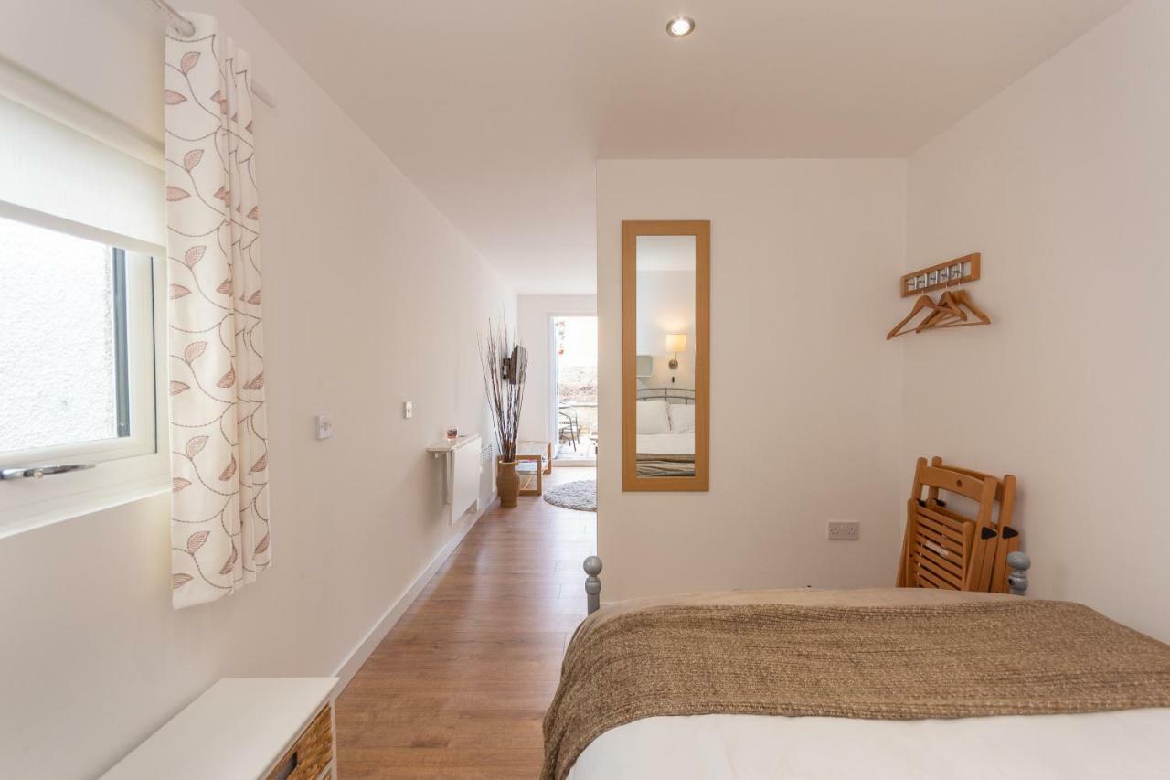 Garden Studio Apartment St Andrews - Free Parking Екстер'єр фото